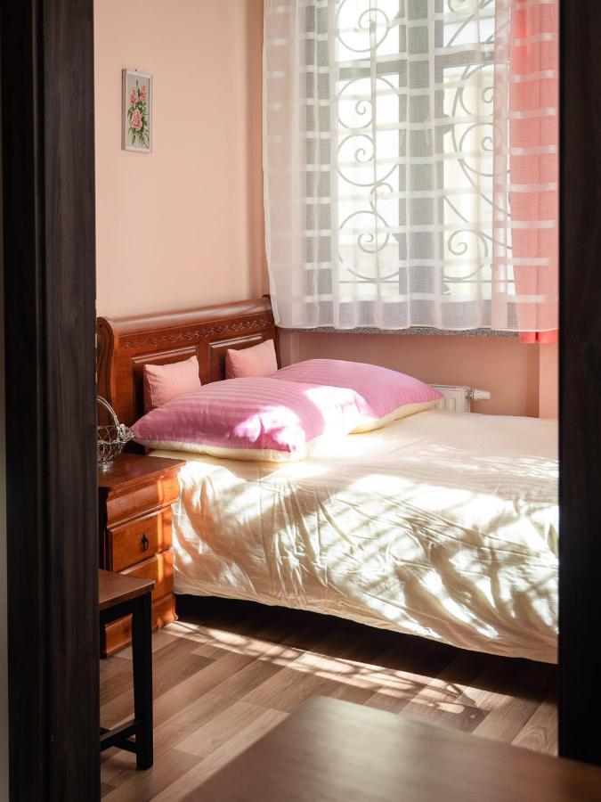 Apartment Na Cichej 5 A2 *
